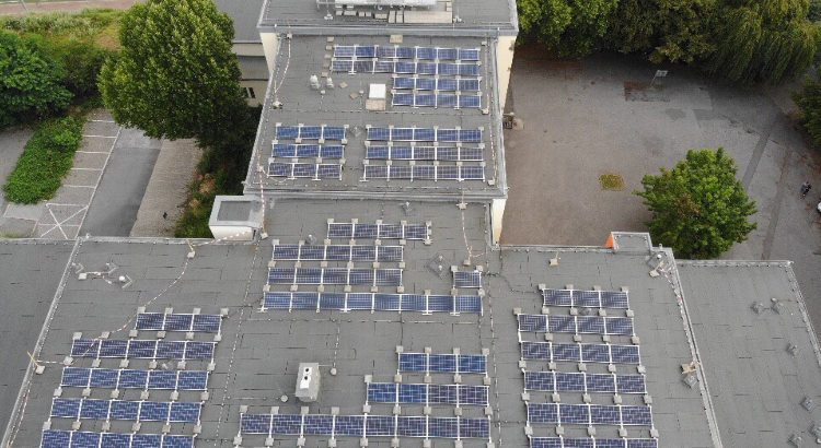 Drohnenfoto von Borowski der Solaranlage der Bürgerenergiegenossenschaft 58 in Bochum