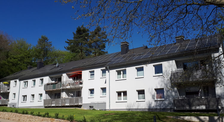 Solaranlage auf einem Mehrfamilienhaus der hgwg-Herdecke